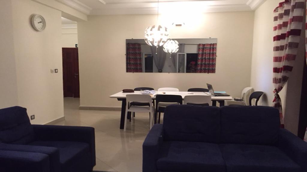 Le Buffle Noir Appart D'Hotes Douala Eksteriør bilde