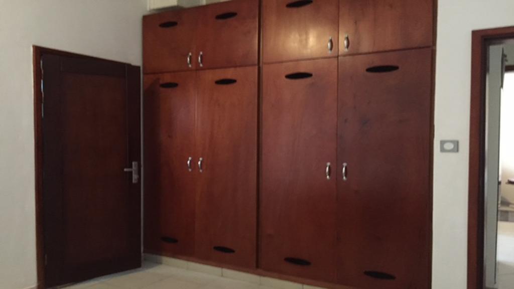 Le Buffle Noir Appart D'Hotes Douala Eksteriør bilde