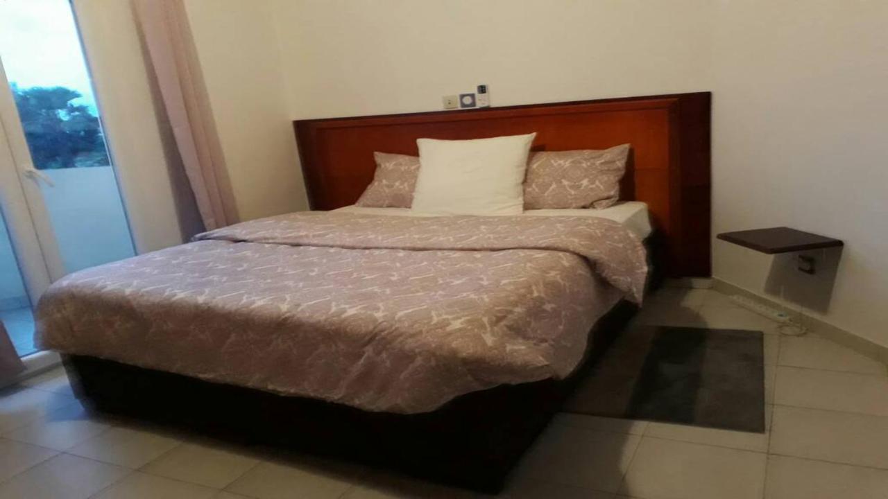 Le Buffle Noir Appart D'Hotes Douala Eksteriør bilde